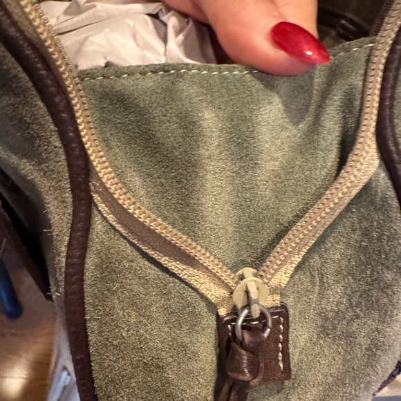 Tignanello  Green Suede and Leather    Shoulder Bag - Picture 11 of 11